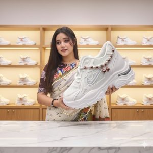 White Elegance Sneakers â Premium Womenâs Collection